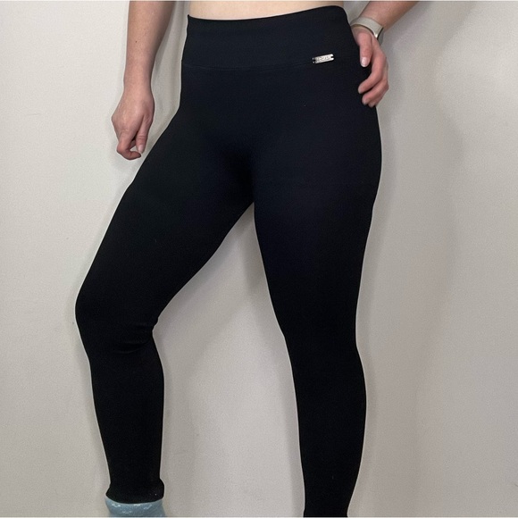 Bombshell Sportswear Ribbed Seamless Leggings Black Silver Logo Size XS NEW - Picture 2 of 15